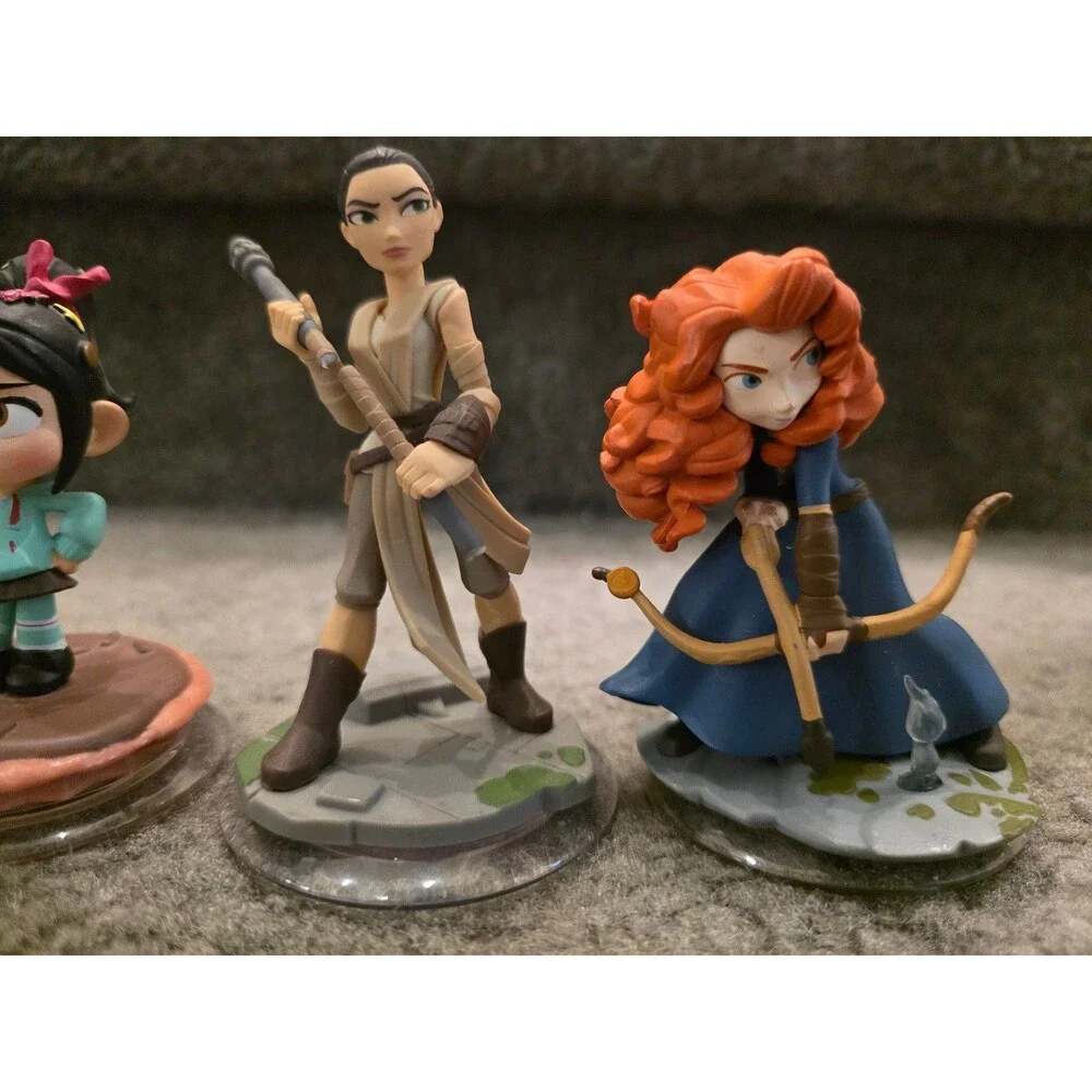 Disney Infinity Lot  Marvel, Brave, Star Wars, Wreck It Ralph Figure Set